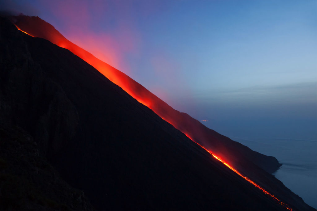 Stromboli by nigth